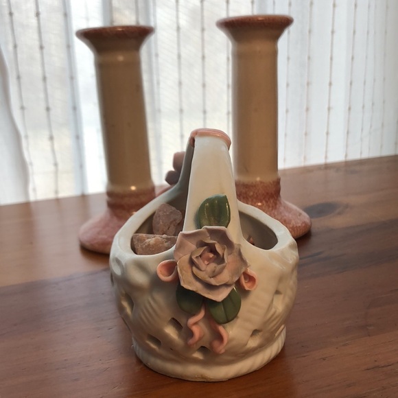 Ceramic Candlestick Holder & Ceramic Bath Salts Basket - Picture 5 of 8